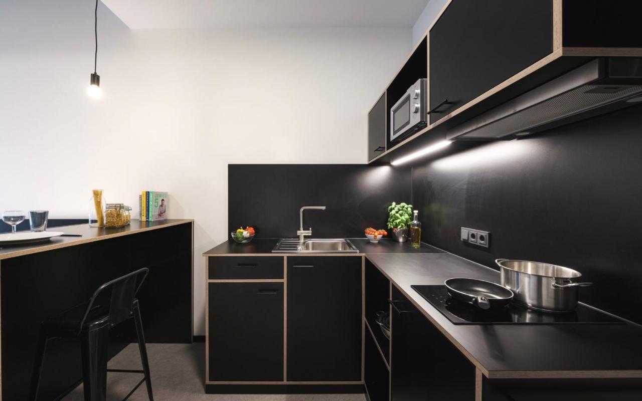 Moliving - Design Hotel & Apartments Duesseldorf-Нойс Экстерьер фото
